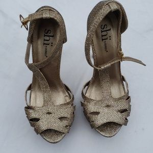 Shi glitter heels women's size 6